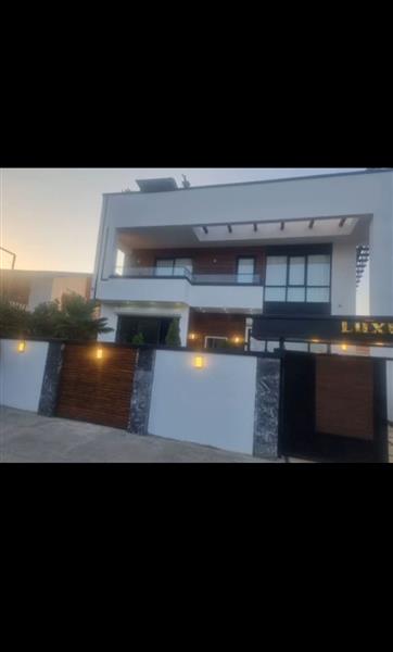 ویلا دوبلکس ساحلی