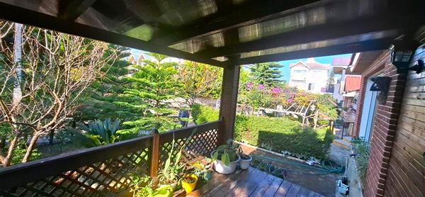 ویلای محوطه سازی شده