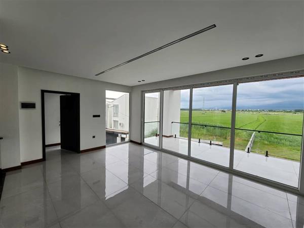 ویلا با ویو دشت