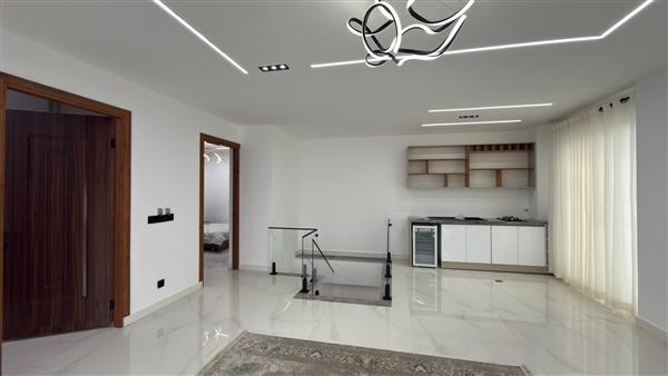 ویلا دوبلکس مدرن