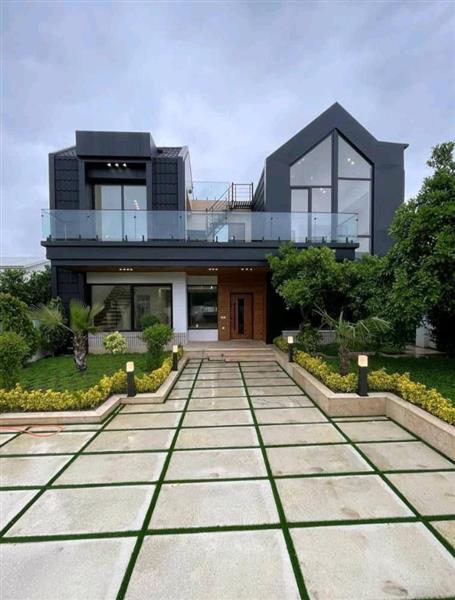 ویلا تریبلکس 550 متری