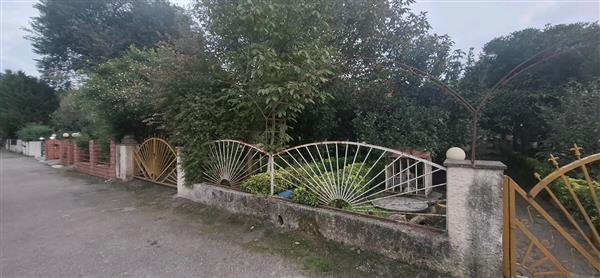 ویلا باغ کلنگی