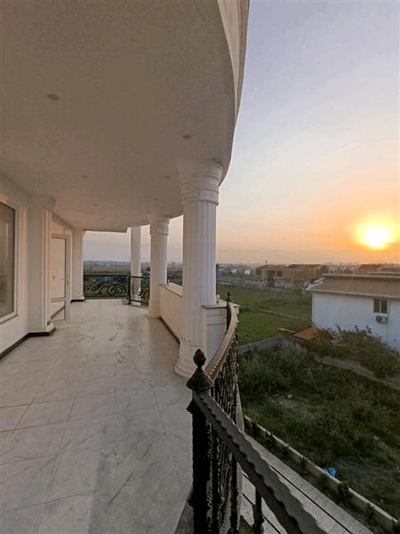 ویلا تریبلکس نوساز