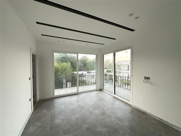 ویلا شهرکی شیک