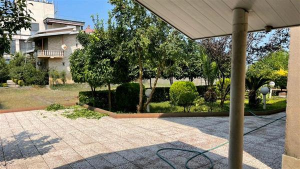 ویلای محوطه سازی شده