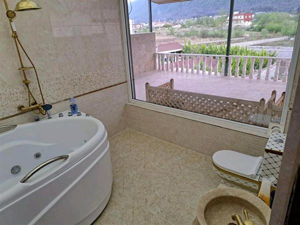 ویلا استخردار