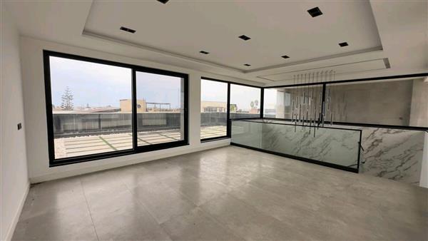 ویلا تریبلکس نوساز