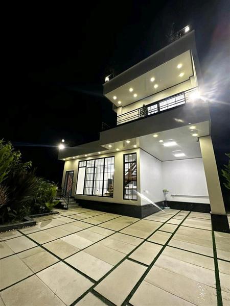 ویلا در منطقه برند