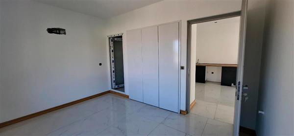 ویلا 320 متری شهرکی 