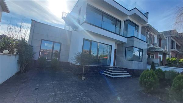 ویلا دوبلکس 