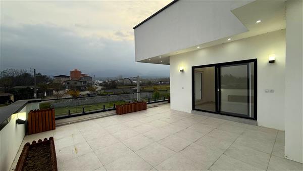 ویلا 270 متری استخردار