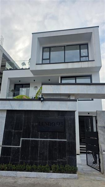 ویلا تریبلکس