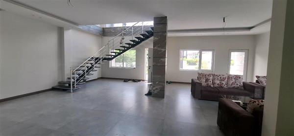 ویلا دوبلکس نوساز