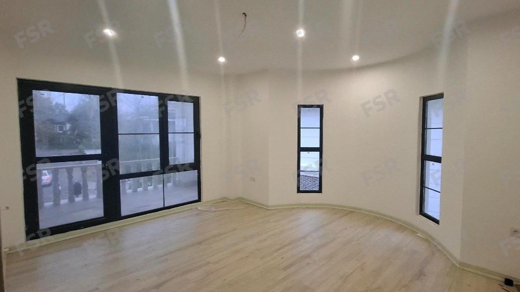 ویلا دوبلکس نوساز