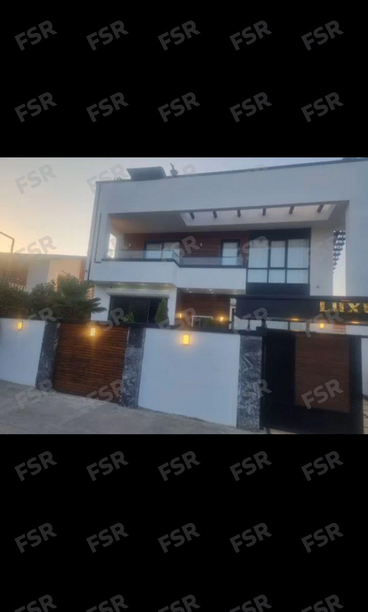 ویلا دوبلکس ساحلی