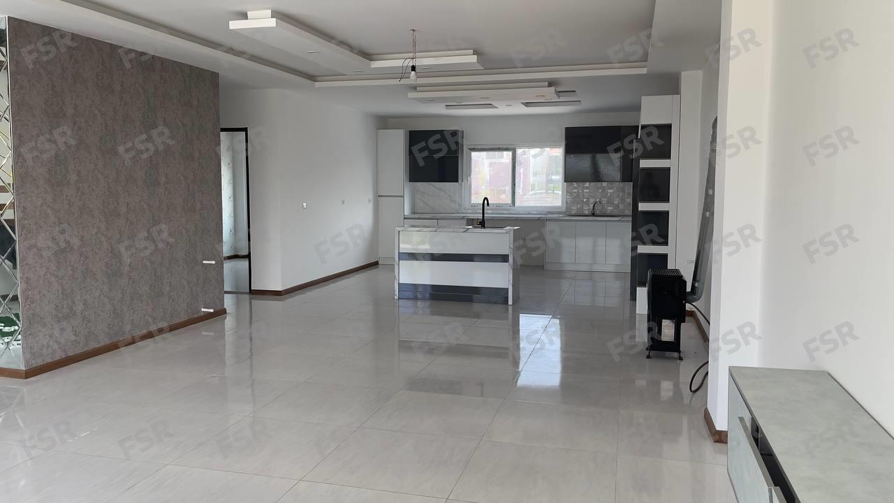 ویلا شهرکی با مدارک کامل