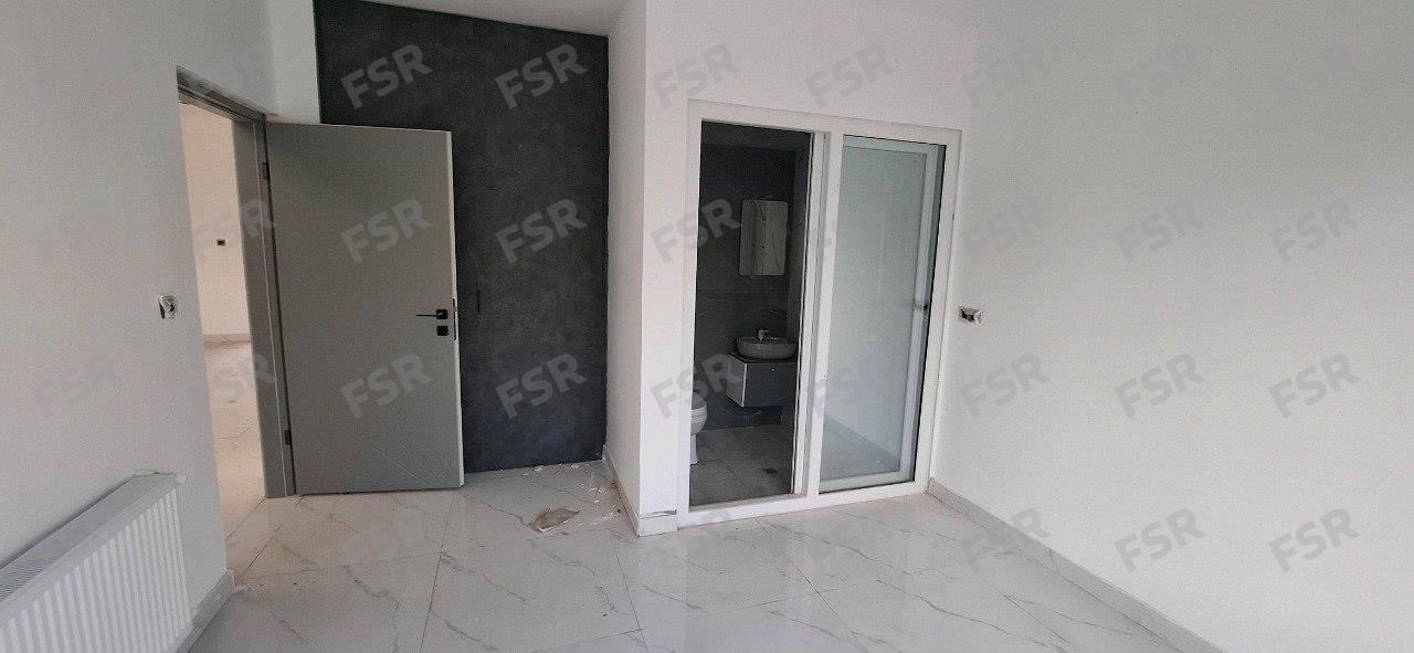 ویلا 230 متری نوساز