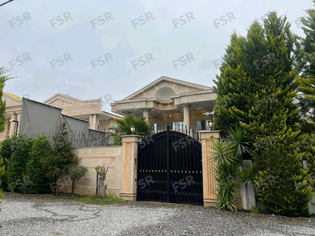 ویلا 300 متری