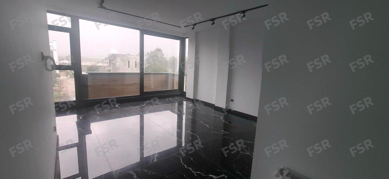 ویلای تریبلکس استخردار